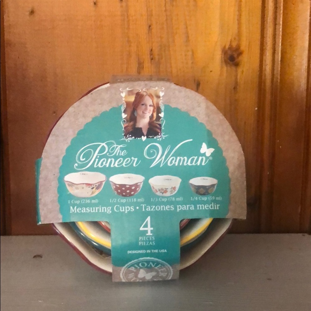 Measuring cups
